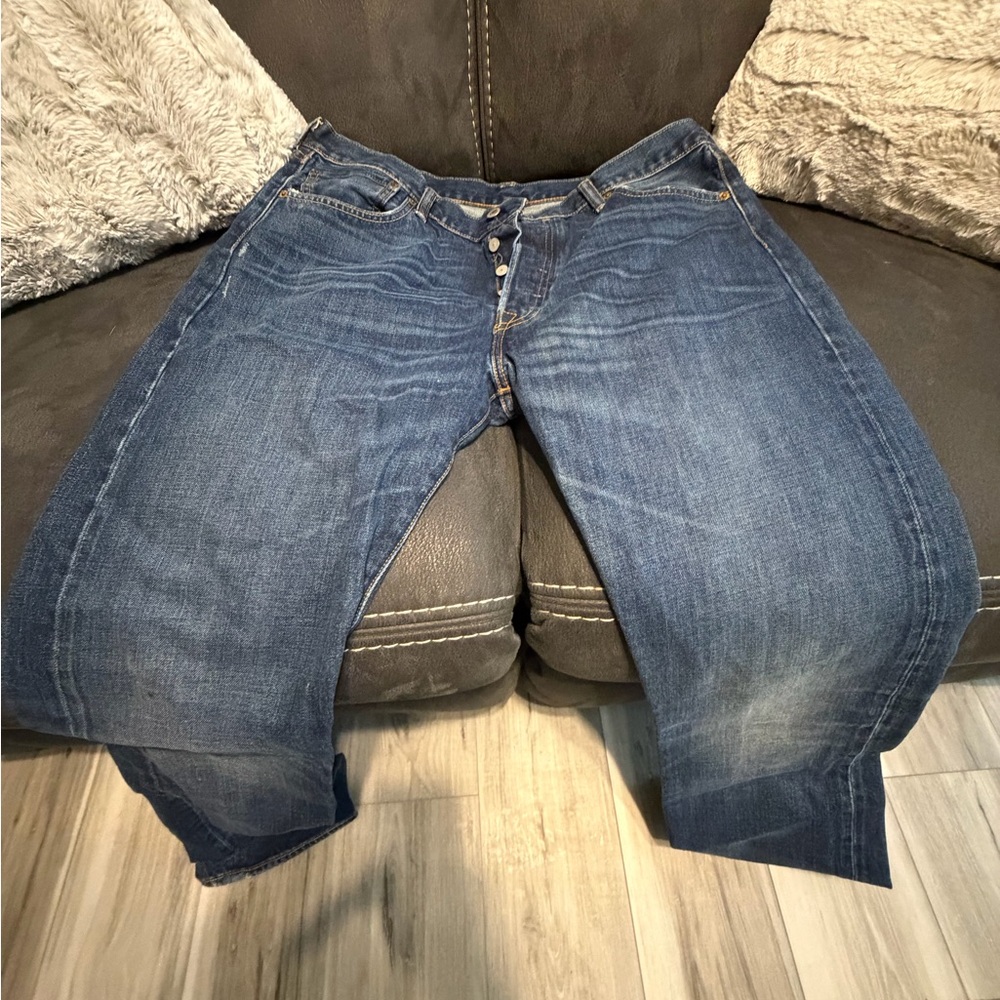 Levi’s 501 Straight Leg Button Fly Jeans